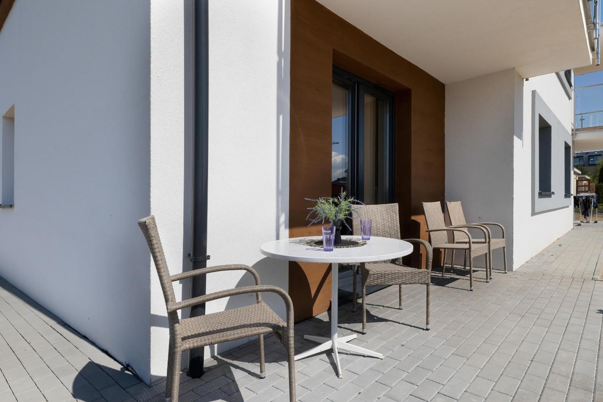 Nadmorski Apartament Z Parkingiem W Ustroniu Morskim By Noclegi Renters Ustronie Morskie Exterior foto